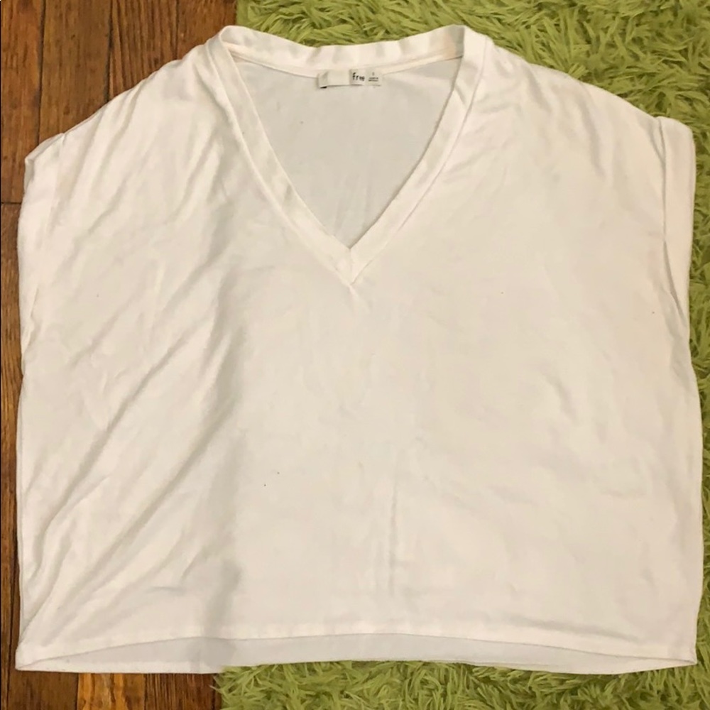 Aritzia V-neck White Tee